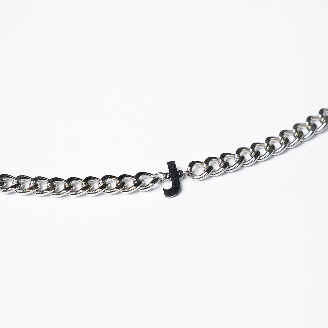 Pulsera letras "NMO"