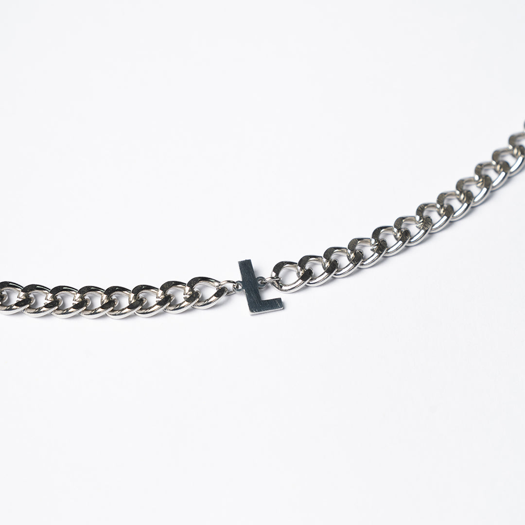 Pulsera letras "NMO"
