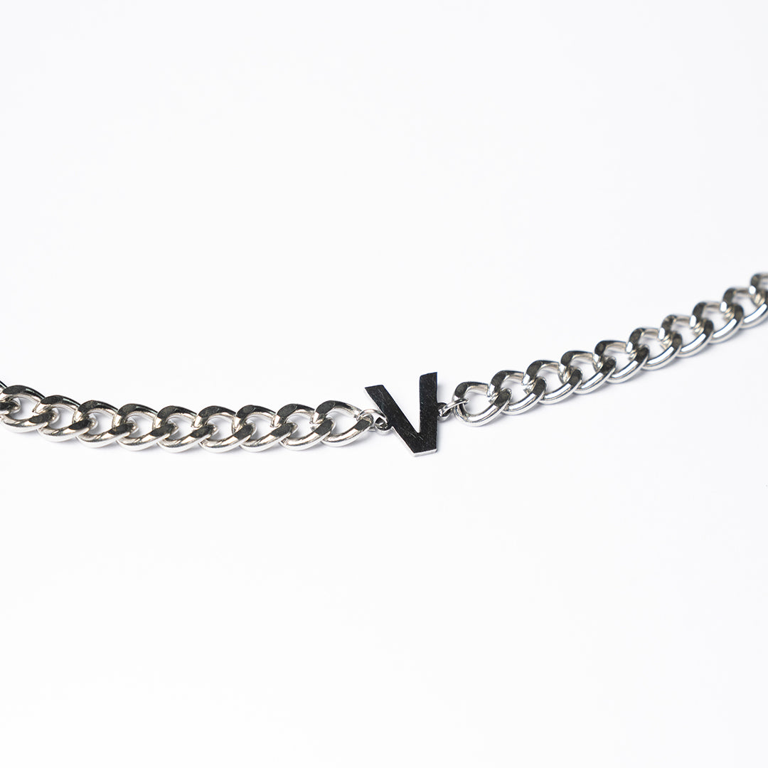 Pulsera letras "NMO"